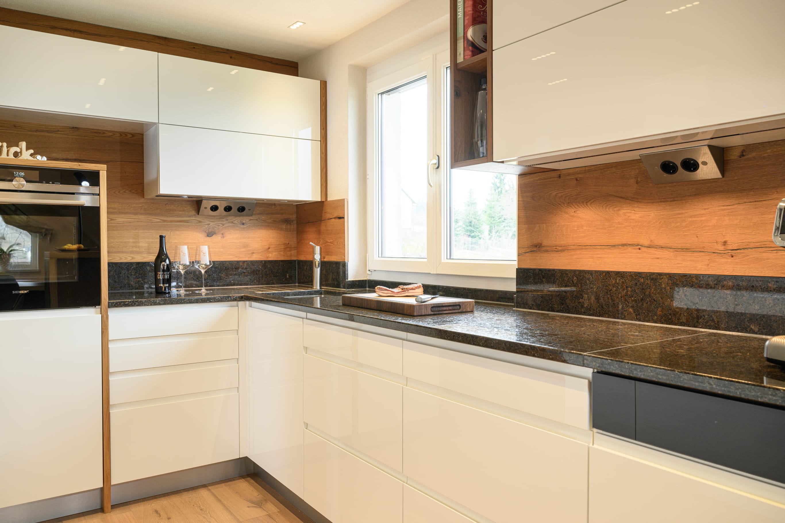 placeholder image-sq