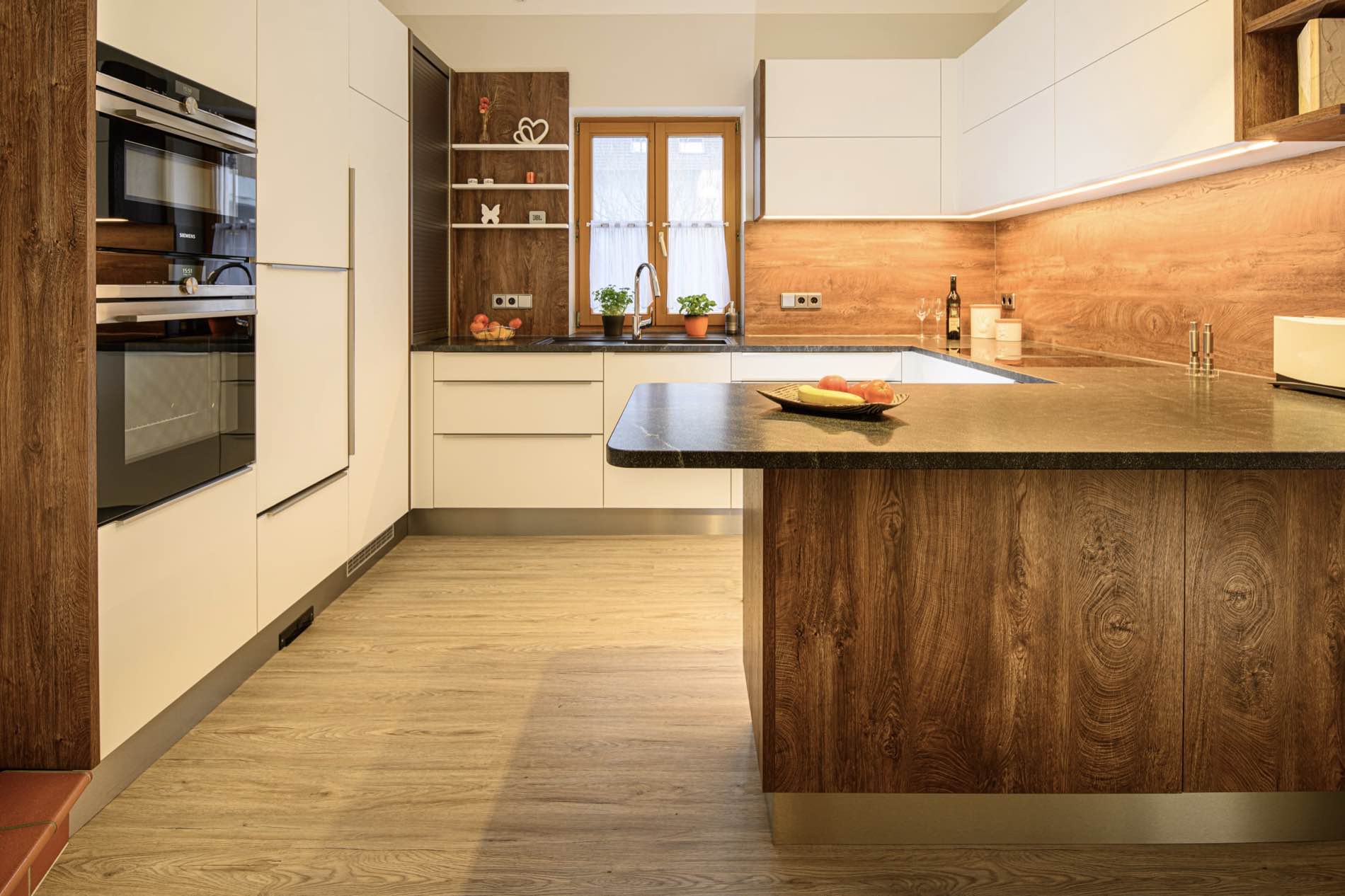 placeholder image-sq