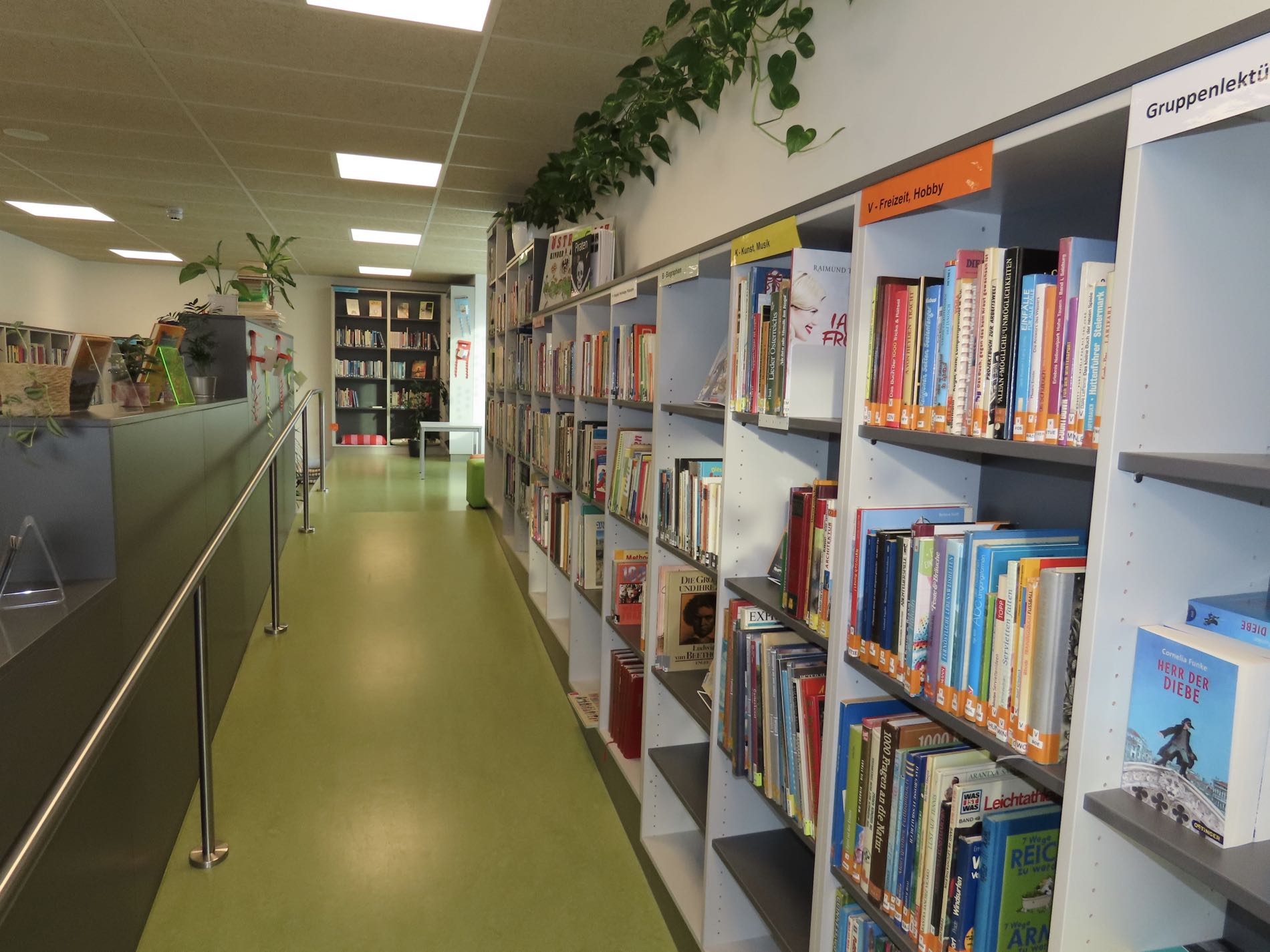 Zechner_Möbeldesign_Öffentlich_15